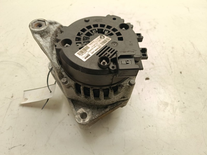 Recambio de alternador para bmw 1 (f20) 120 d referencia OEM IAM 8578608  