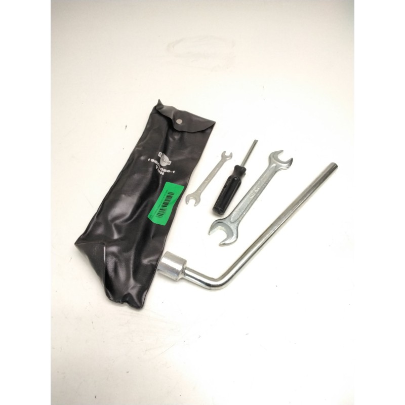 Recambio de varios para nissan almera classic (b10) 1.6 16v referencia OEM IAM 19005088-1  BOLSA HERRAMIENTAS RUEDA REPUESTO