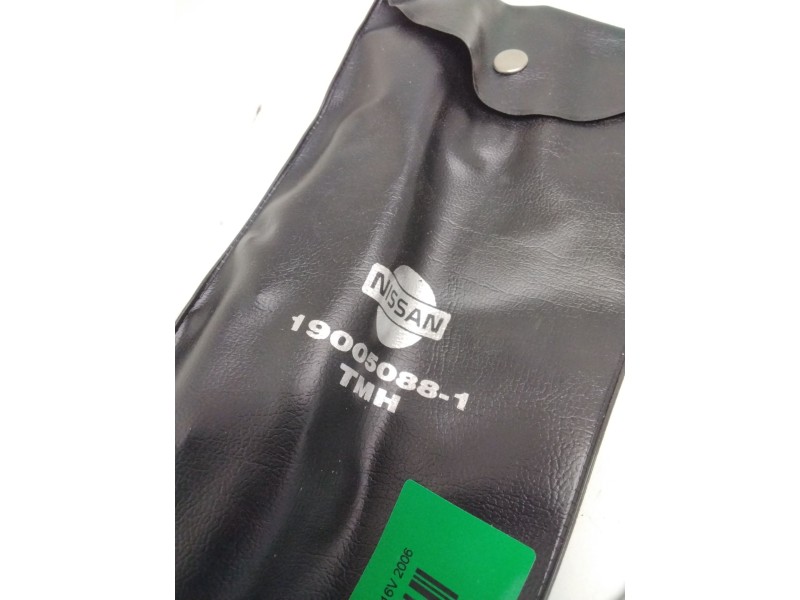 Recambio de varios para nissan almera classic (b10) 1.6 16v referencia OEM IAM 19005088-1  BOLSA HERRAMIENTAS RUEDA REPUESTO