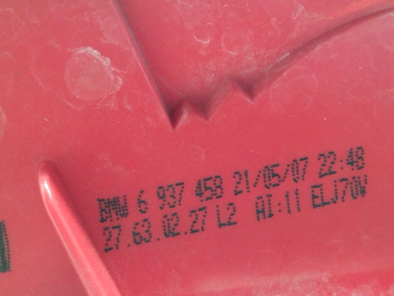 Recambio de piloto trasero derecho para bmw serie 3 berlina (e90) 3.0 turbodiesel cat referencia OEM IAM 6937458  