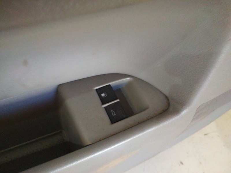 Recambio de puerta delantera izquierda para volkswagen touareg (7la, 7l6, 7l7) 3.0 v6 tdi referencia OEM IAM   