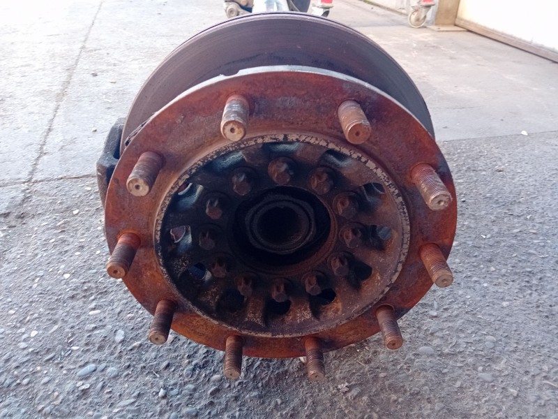 Recambio de eje remolque para schmitz sko 24 referencia OEM IAM   