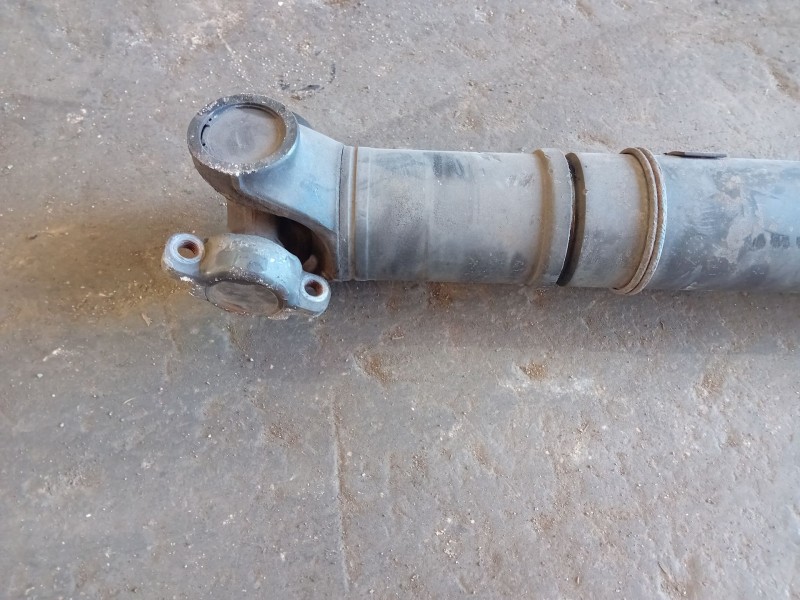 Recambio de cardan trasero para scania r480 referencia OEM IAM   