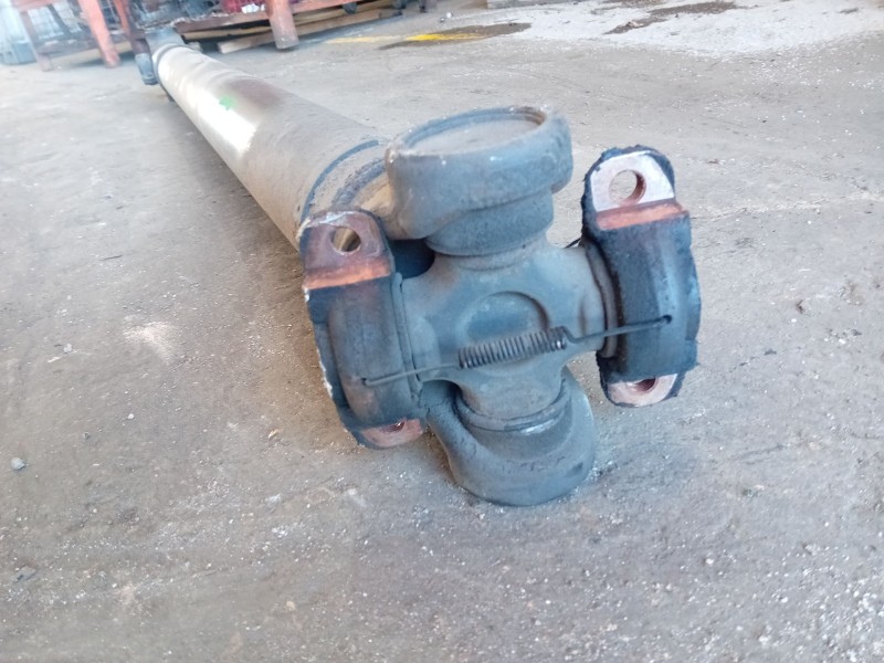Recambio de cardan trasero para scania r480 referencia OEM IAM   