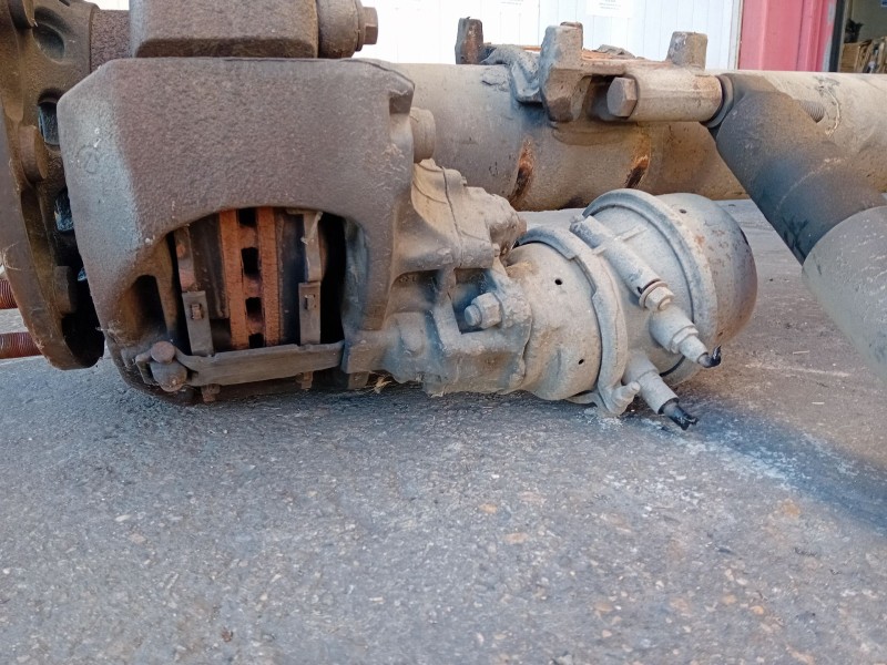 Recambio de eje remolque para schmitz sko 24 referencia OEM IAM   