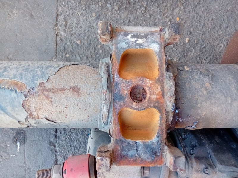 Recambio de eje remolque para schmitz sko 24 referencia OEM IAM   