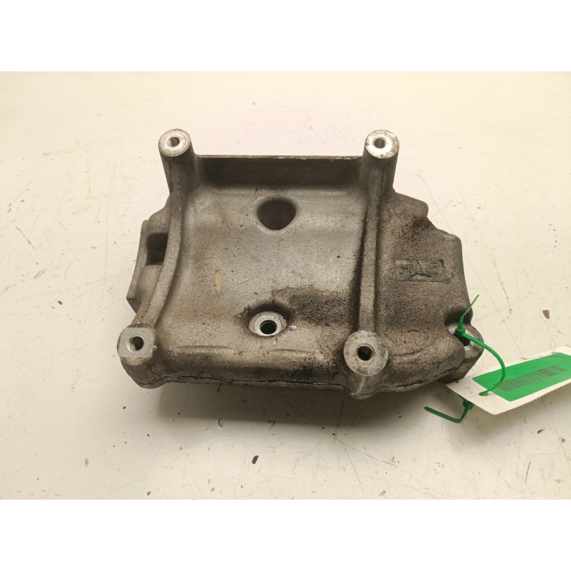Recambio de soporte compresor de aire acondicionado para iveco daily furgón fg 33 s ... v batalla 3000 referencia OEM IAM 580137