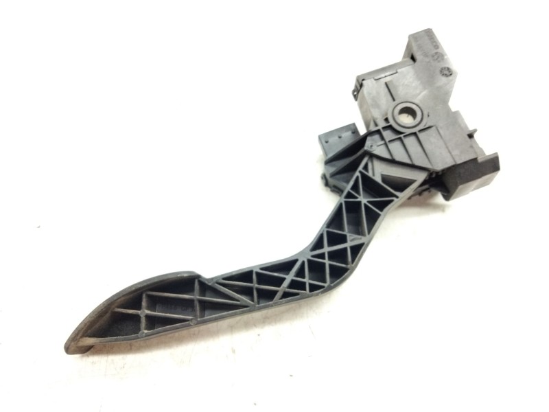 Recambio de pedal acelerador para iveco daily vi caja/chasis 35s18, 35c18, 40c18, 50c18, 60c18, 65c18, 70c18 referencia OEM IAM 