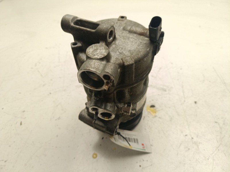 Recambio de compresor aire acondicionado para audi a1 (8xk) 1.4 16v tfsi referencia OEM IAM 5Q0816803C  