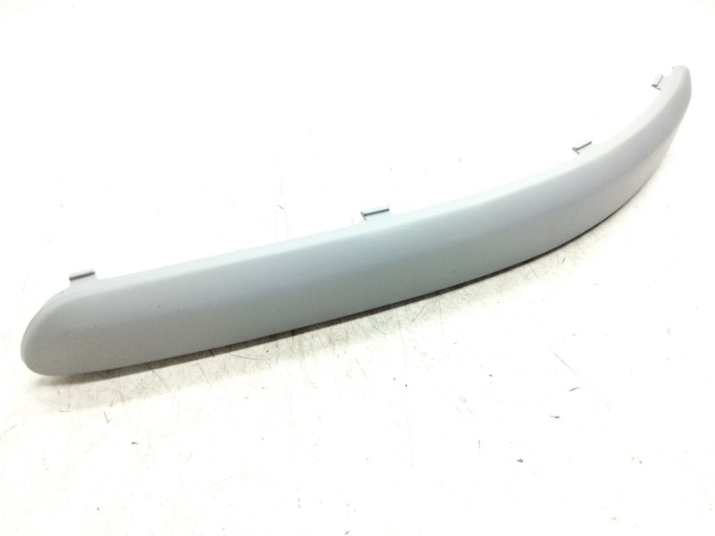 Recambio de molduras paragolpes delanteras para » otros... premium 370.26 g 6x2 referencia OEM IAM 28315535 6Q0807717AGRU 