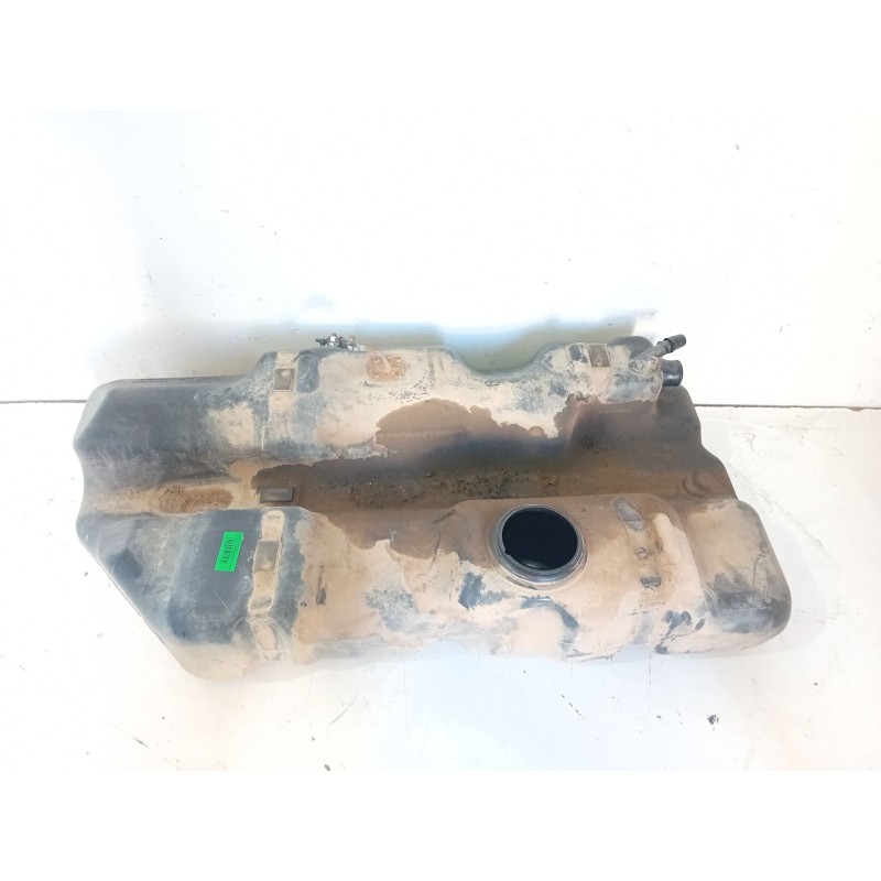 Recambio de deposito combustible para iveco daily vi caja/chasis 35s18, 35c18, 40c18, 50c18, 60c18, 65c18, 70c18 referencia OEM 