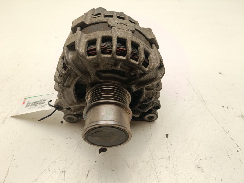 Recambio de alternador para audi a1 (8xk) 1.4 16v tfsi referencia OEM IAM 04C903023L  