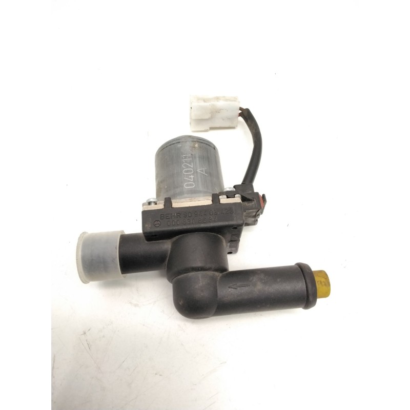 Recambio de valvula intercambio de calefaccion para mercedes-benz clase g (w461) 230 ge (461) referencia OEM IAM 0008308684 9094