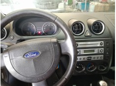 ford fiesta v (jh_, jd_) del año 2004