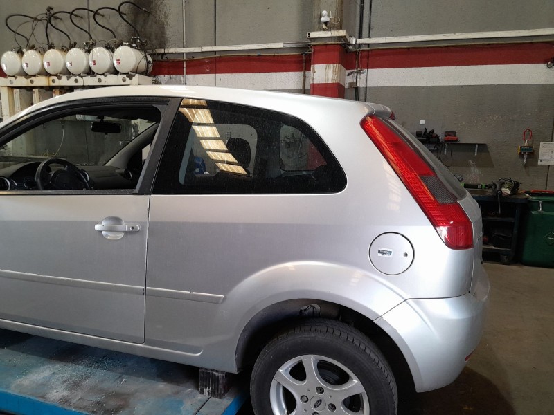 ford fiesta v (jh_, jd_) del año 2004