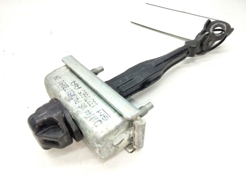 Recambio de retenedor puerta para opel astra j (p10) 1.6 (68) referencia OEM IAM 13270665AA  