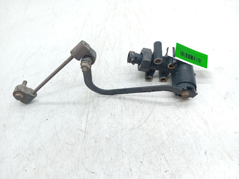 Recambio de valvula suspension para iveco daily vi caja/chasis 35s18, 35c18, 40c18, 50c18, 60c18, 65c18, 70c18 referencia OEM IA