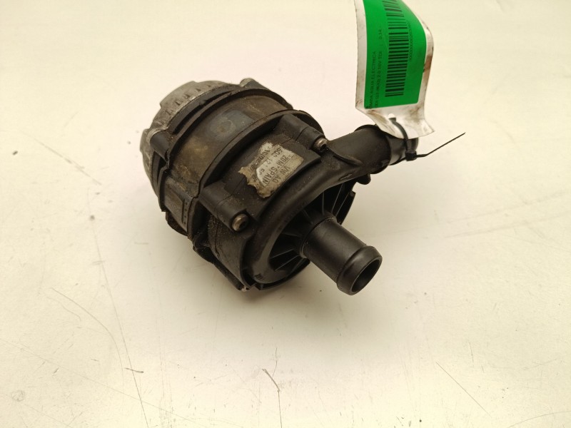 Recambio de bomba agua electrica para audi q3 (8ug) 2.0 16v tdi referencia OEM IAM 04L965567A  