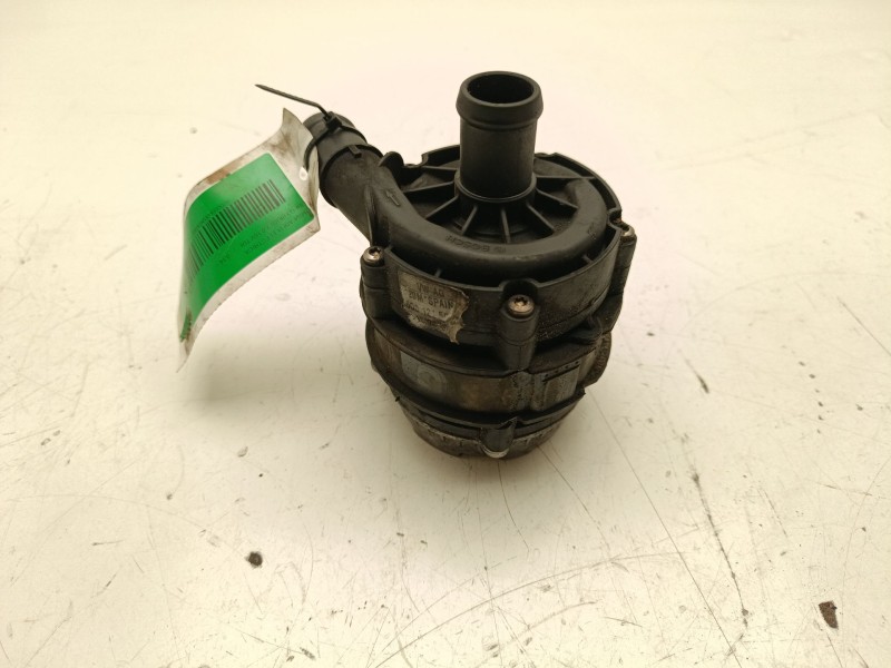 Recambio de bomba agua electrica para audi q3 (8ug) 2.0 16v tdi referencia OEM IAM 04L965567A  