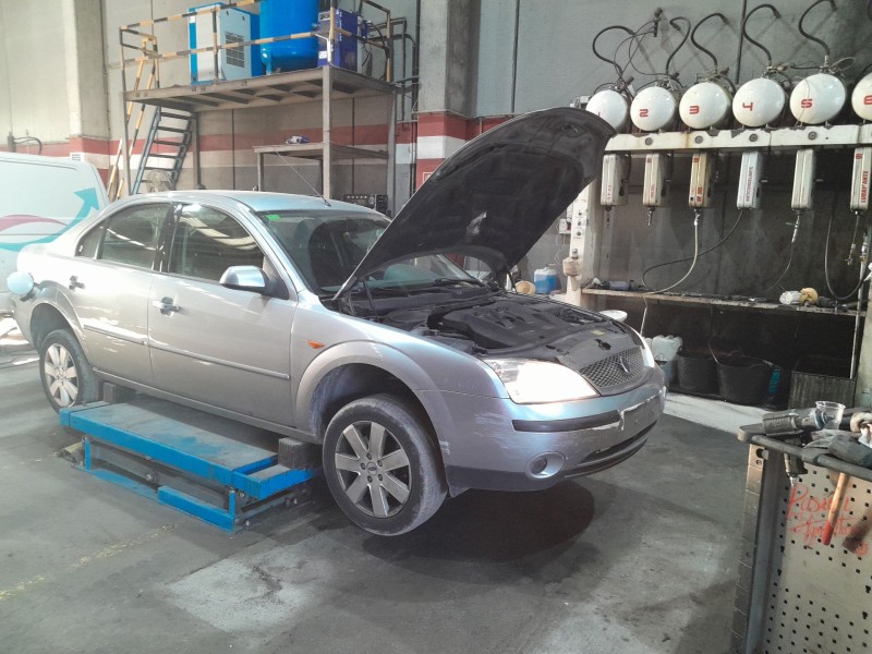 ford mondeo iii sedán (b4y) del año 2003