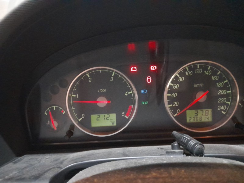 ford mondeo iii sedán (b4y) del año 2003