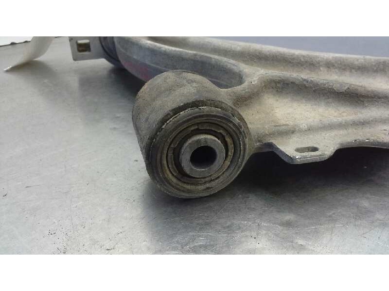 Recambio de brazo suspension inferior delantero izquierdo para chevrolet cruze l referencia OEM IAM   