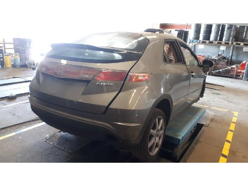 honda civic berlina 5 (fk) del año 2007