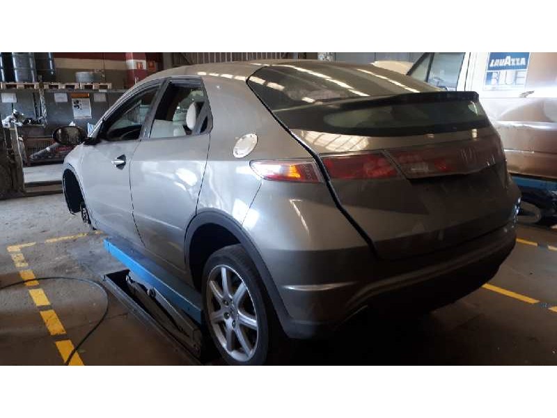 honda civic berlina 5 (fk) del año 2007