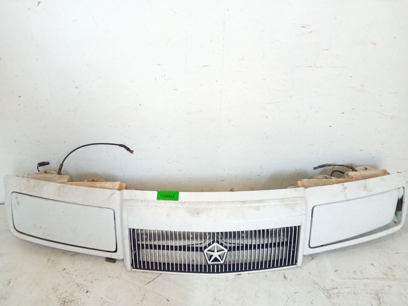 Recambio de panel frontal para chrysler le baron sedán 2.5 i turbo referencia OEM IAM   