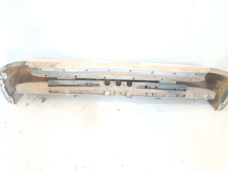 Recambio de paragolpes trasero para chrysler le baron sedán 2.5 i turbo referencia OEM IAM   