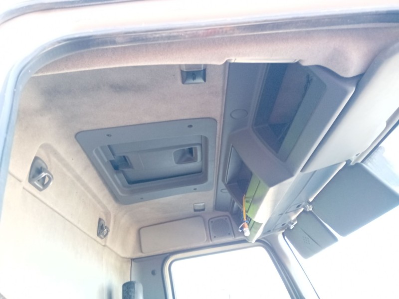 Recambio de cabina completa para daf fa laf 45.220 referencia OEM IAM   