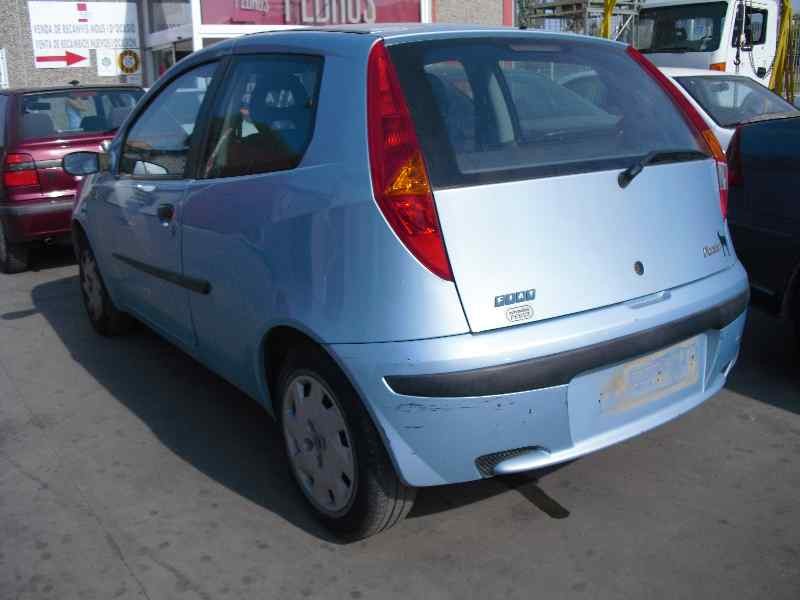 fiat punto berlina (188) del año 1999