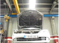 nissan primera berlina (p11) del año 1996