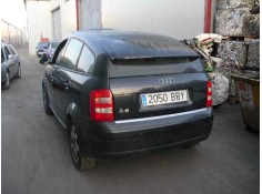 audi a2 (8z) del año 2000 2