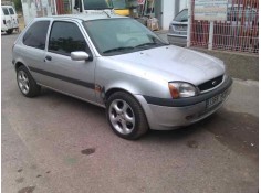 ford fiesta berlina (dx) del año 1999 2