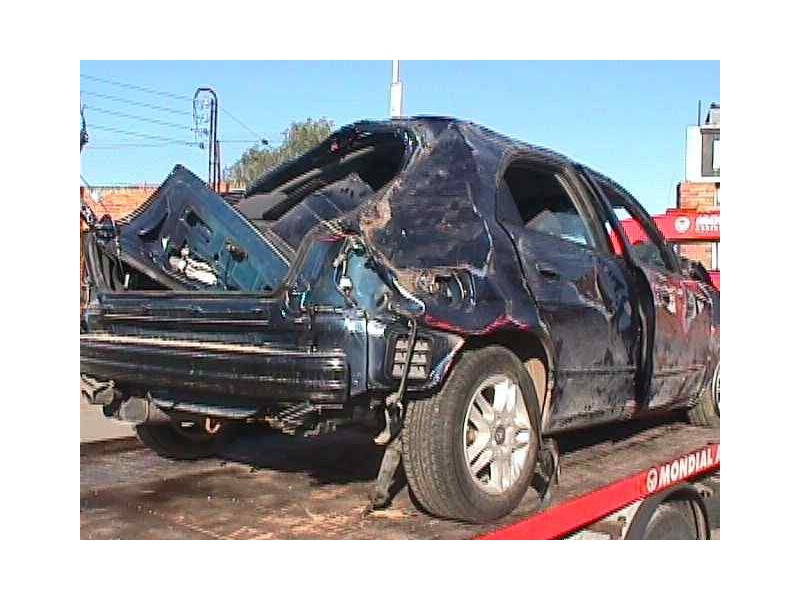 daewoo nubira berlina del año 1997