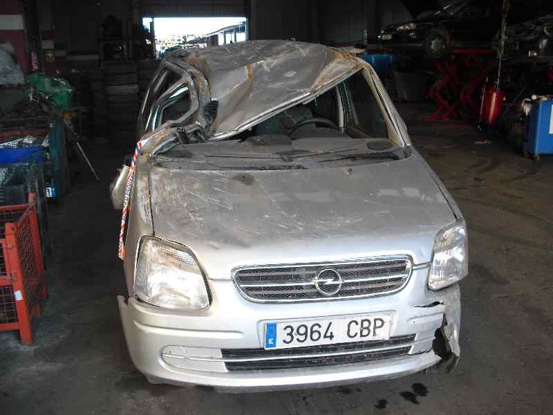 opel agila del año 2000