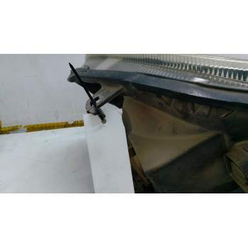 Recambio de faro izquierdo para opel vivaro a furgoneta (x83) 2.0 cdti (f7) referencia OEM IAM 8200701354  