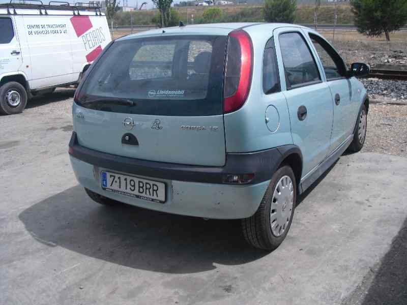 opel corsa c del año 2000