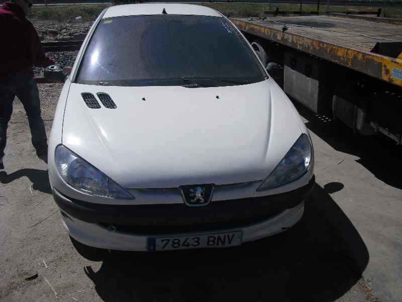 peugeot 206 berlina del año 1998