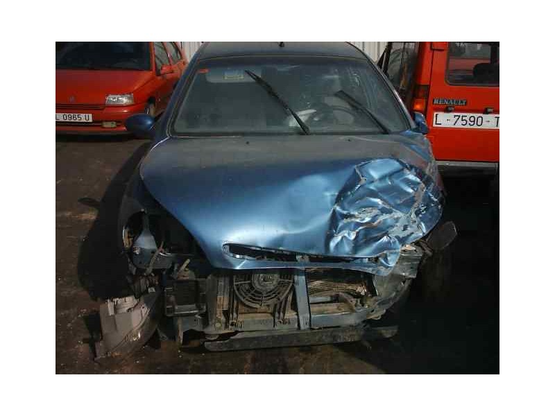 kia rio del año 2002