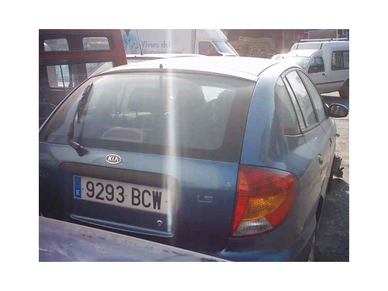 kia rio del año 2002