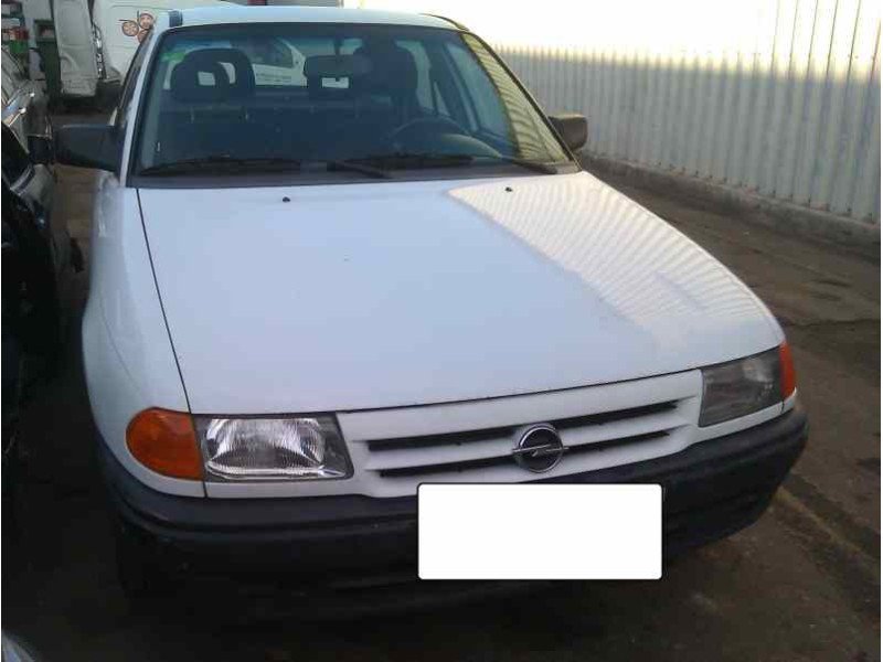 opel astra f berlina del año 1991