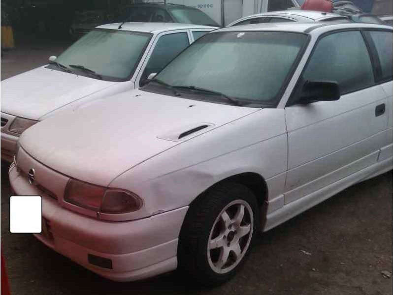 opel astra f berlina del año 1991