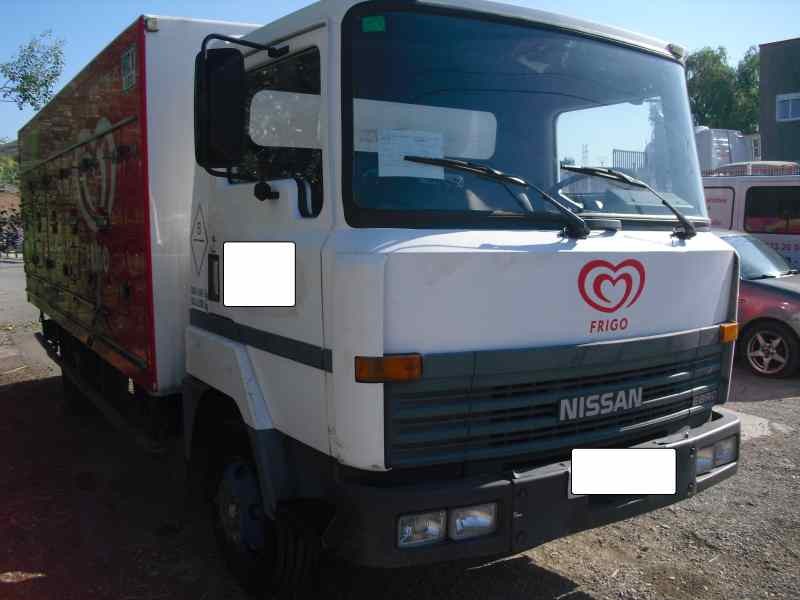 nissan l-80.09 del año 1990