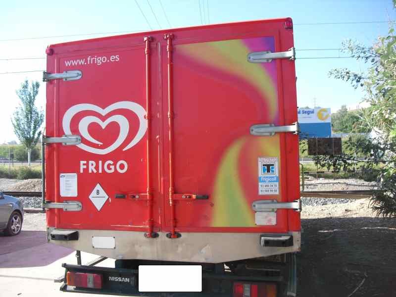 nissan l-80.09 del año 1990