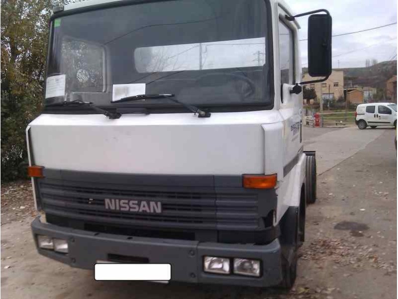 nissan l-80.09 del año 1989