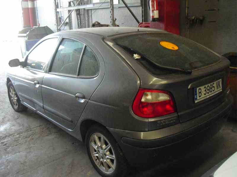 renault megane i fase 2 berlina (ba0) del año 2000