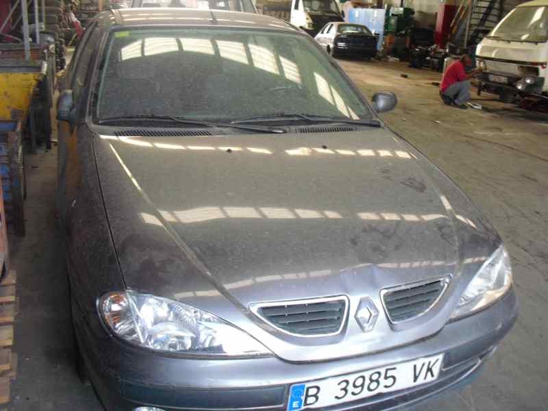 renault megane i fase 2 berlina (ba0) del año 2000