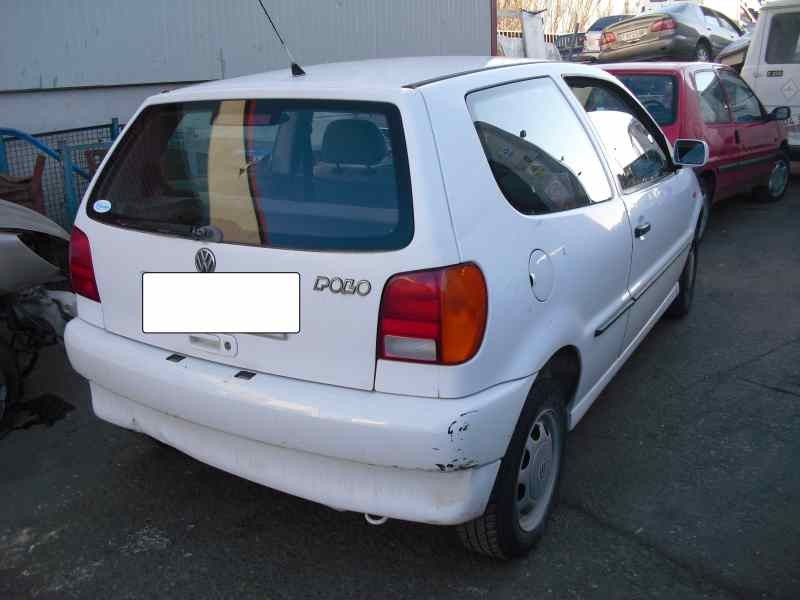 volkswagen polo berlina (6n1) del año 1994